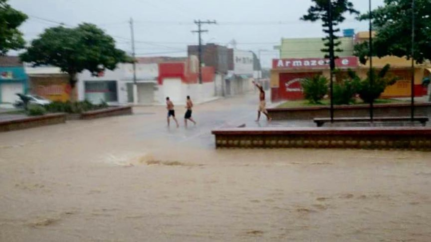 Chuvas em Saloá