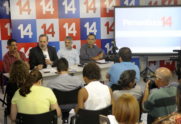 COLETIVA DE IMPRENSA PARA BALANCO DAS PLENARIAS DO PERNAMBUCO 14